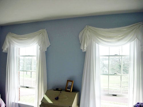 Tablecloth-window-Valance-3 Tablecloth-window-Valance-3