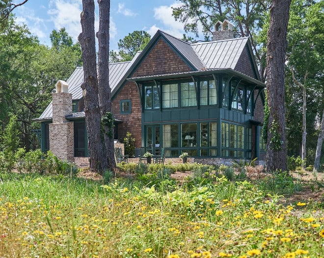 Lake house exterior color ideas