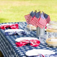 patriotic backyard picnic table idea