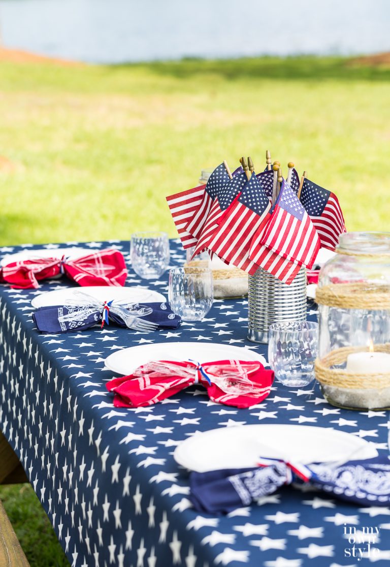 patriotic backyard picnic table idea