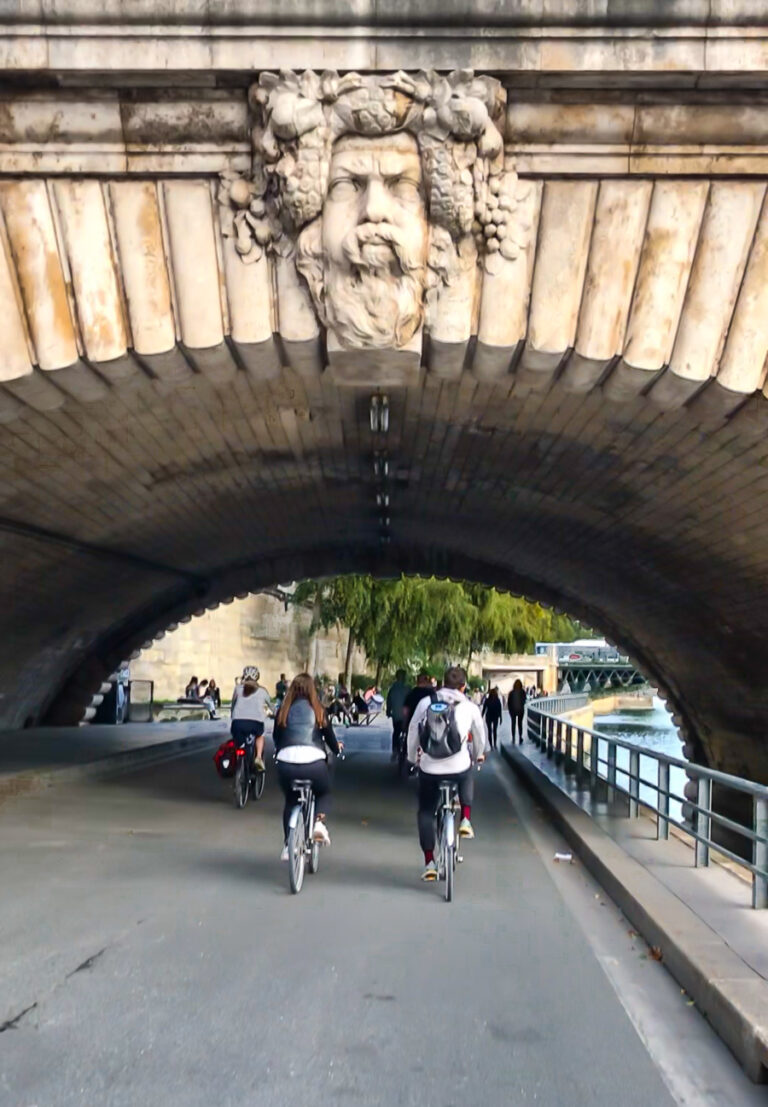 Touring Paris By Bicycle - In My Own Style