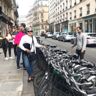 Touring Paris by bicycle