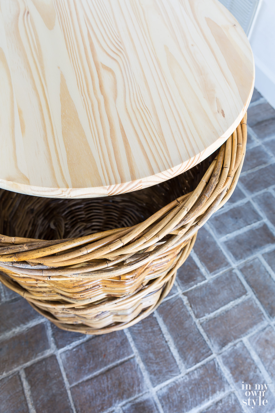 How to Make a Large Wicker Basket Into a Side Table In My Own Style