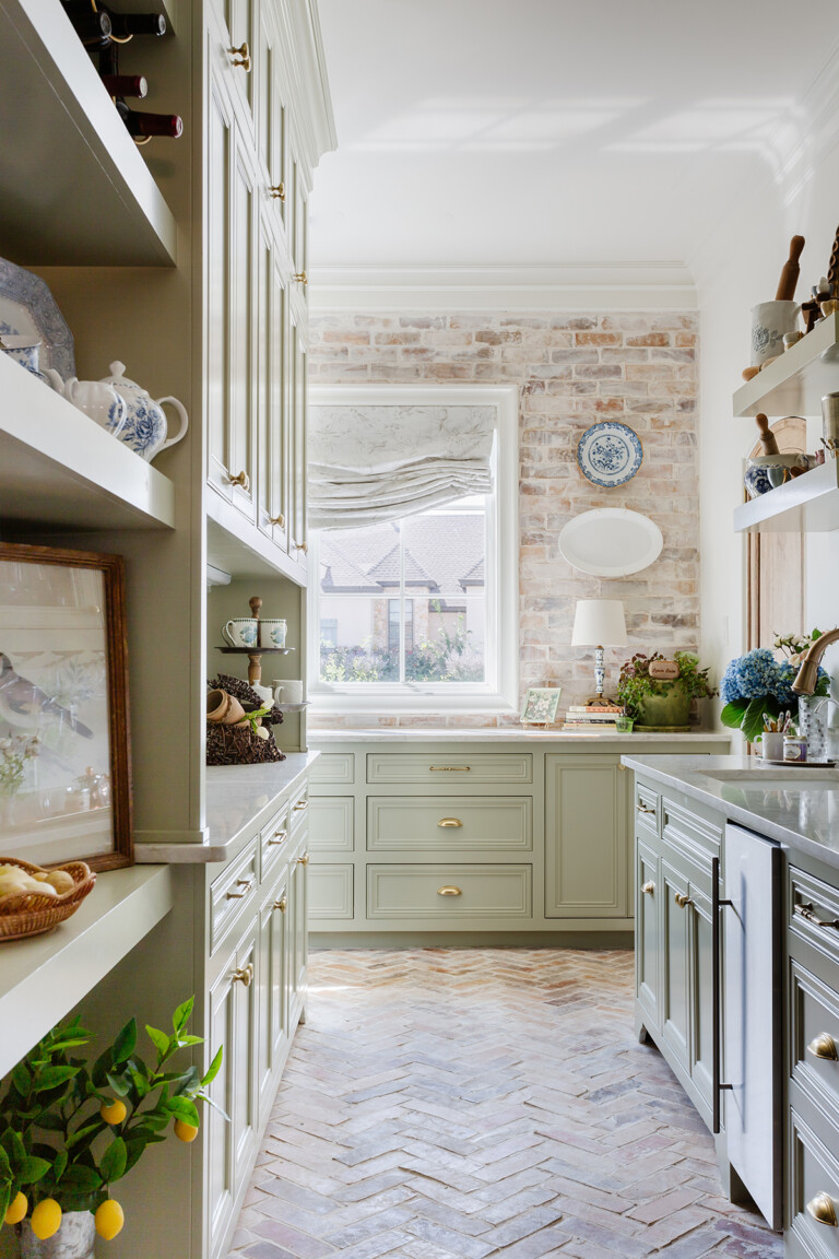 Rustic French country farmhouse kitchen