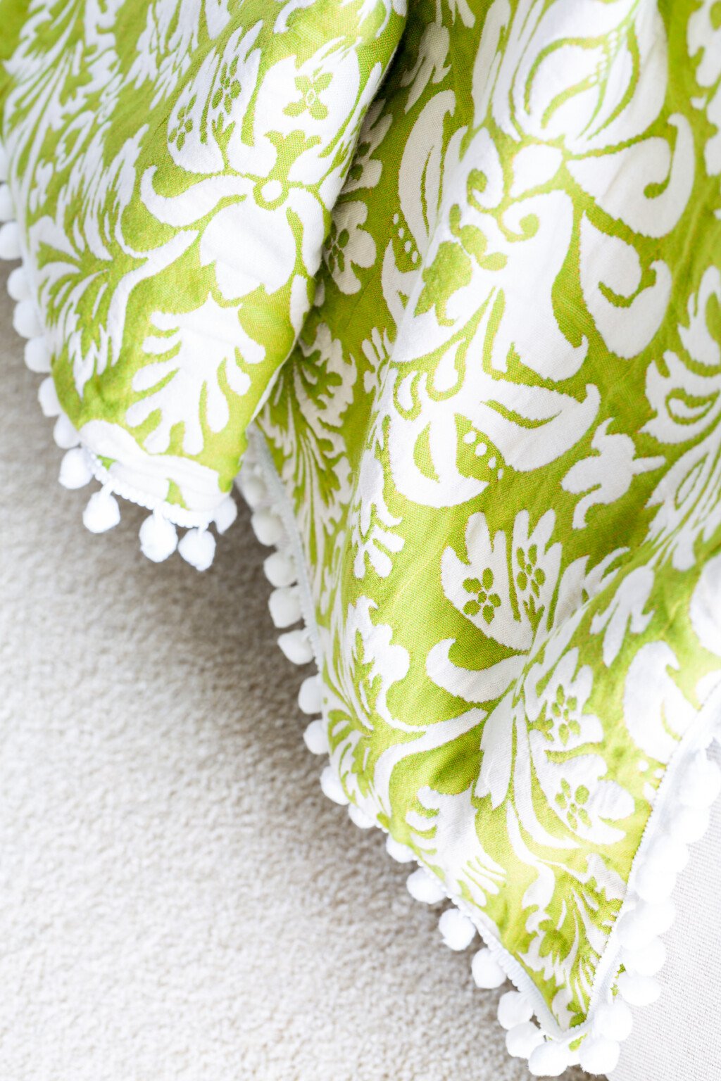 How to Make a Pretty Fabric Throw Blanket Has Never Been Easier In My