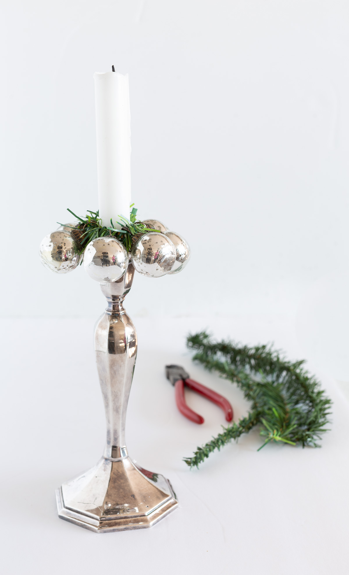 Easy to Make Christmas Taper Candle Rings In My Own Style