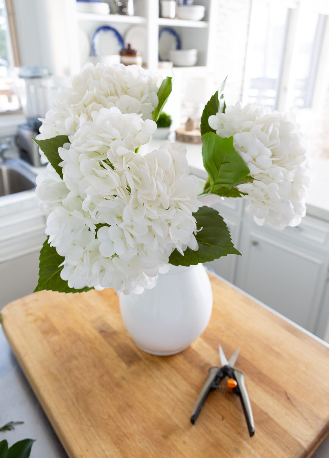 What to Put in Your Flower Vase This Winter - In My Own Style