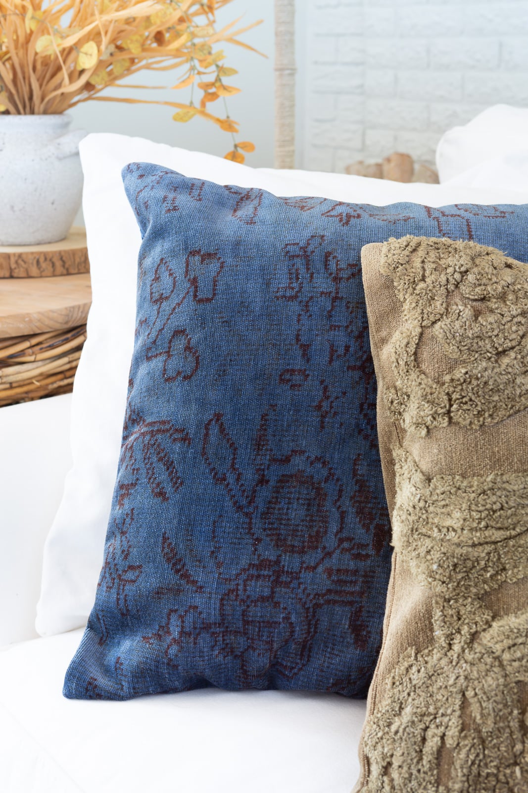 How to Dye Fabric Decor Items - In My Own Style