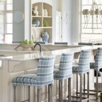pretty blue and white kitchen